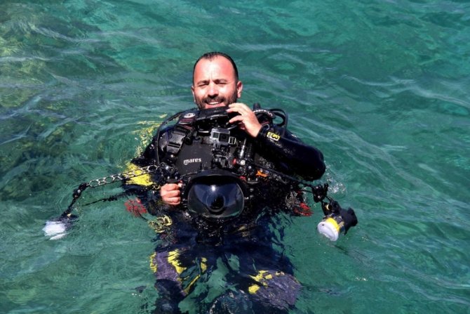 İ̇zmirli Su Altı Fotoğrafçısı Dünya Birincisi Oldu