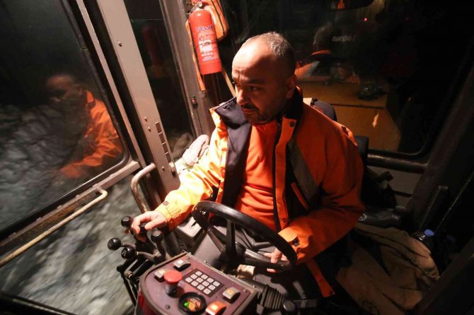 Zigana Dağı Geçidi Onlara Emanet