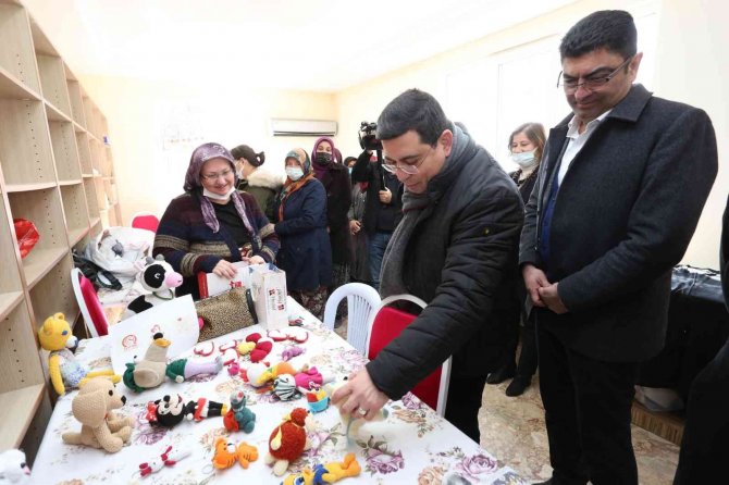 Başkan Tütüncü, Bucak Kızılkaya’da İlçe Sakinleriyle Buluştu
