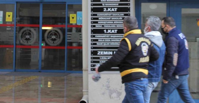 Çocuklarının Gözü Önünde Eski Eşi Ve Ailesine Saldıran Şahıs Tutuklandı