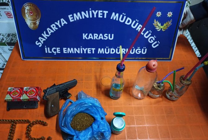Sakarya’da 4 Farklı Adrese Eş Zamanlı Uyuşturucu Operasyonu: 4 Gözaltı