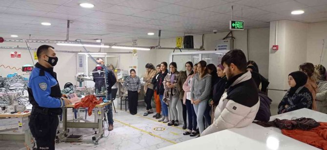 Cizre Polisi Kadınları Bilgilendirip Kades’i Tanıttı