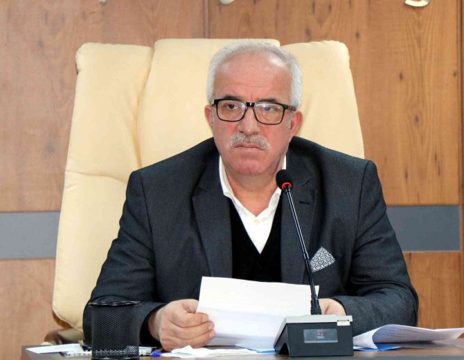 Karmil: “Kar Yağışını Afete Dönmeden Atlattık”