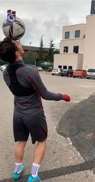 Abdulkadir Ömür’ün Keyifli Halleri