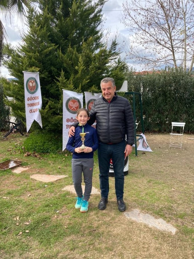 Milaslı Sporcular Tenisteki Başarılarıyla Gururlandırdı