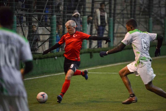 Kardeş Ülkeler Futbol Turnuvası’nın Kazananı Türkiye Oldu