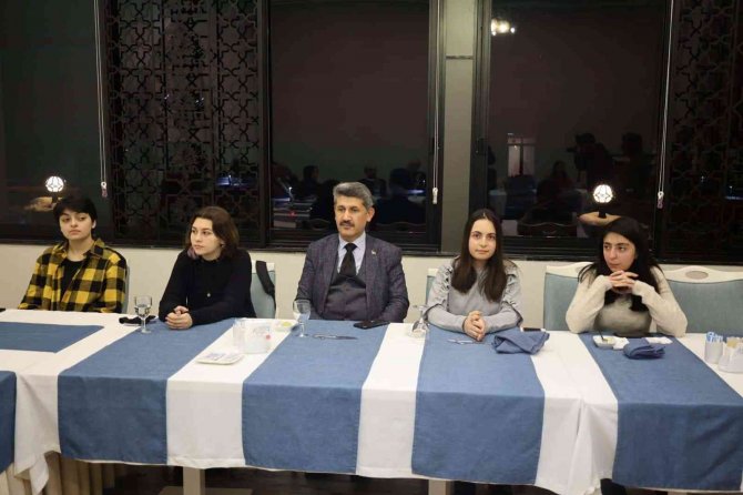 Yazarlık Atölyesi’nde Eğitim Sona Erdi