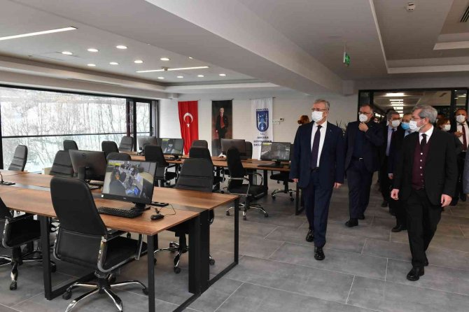 Yavaş Üniversite Rektörleriyle Bir Araya Geldi