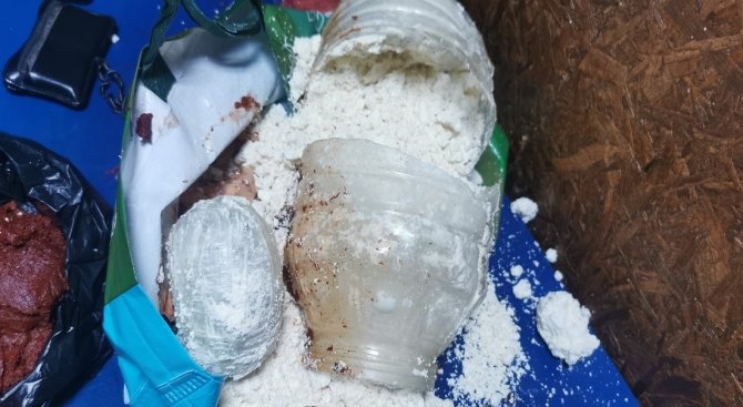 Antalya’da Bir Haftada 10 Narkotik Operasyonu: 17 Gözaltı