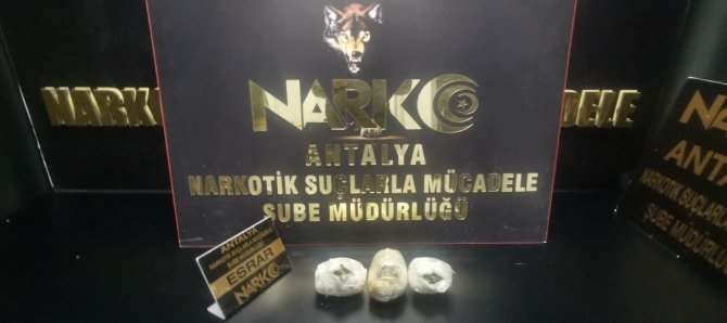 Antalya’da Bir Haftada 10 Narkotik Operasyonu: 17 Gözaltı