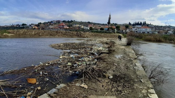 İ̇natçı Filminin Çekildiği Tarihi Taş Köprü Tekrar Tehdit Altında