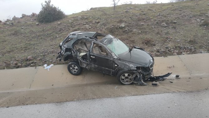 Çanakkale’de Kontrolden Çıkan Cip Takla Attı: 6 Yaralı