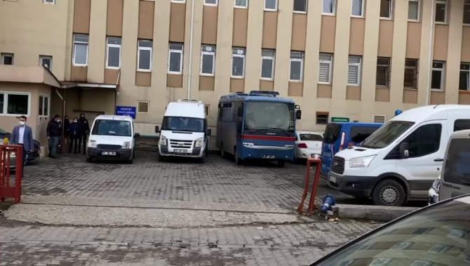 Teröristlere Saygı Duruşunda Bulunan Dbp İl Başkanı Tutuklandı