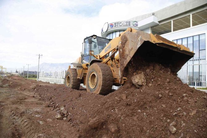 Döşemealtı Belediyesinden Yol Yapım Çalışması