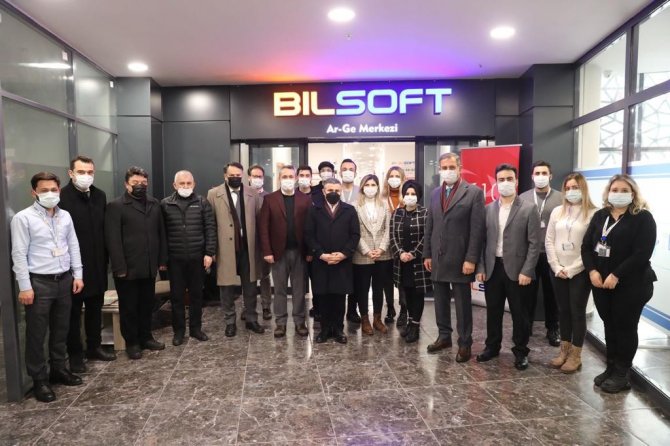 Vali Atay, Bilsoft Arge Merkezini Ziyaret Etti