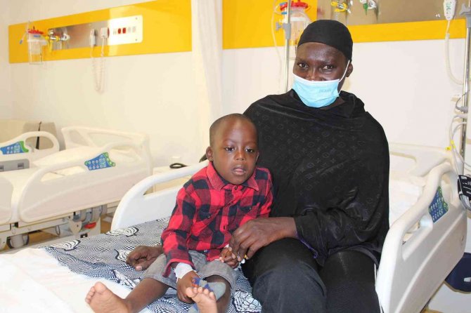 Gambiyalı Ailelerin 8 Bin 225 Km’lik Umudu