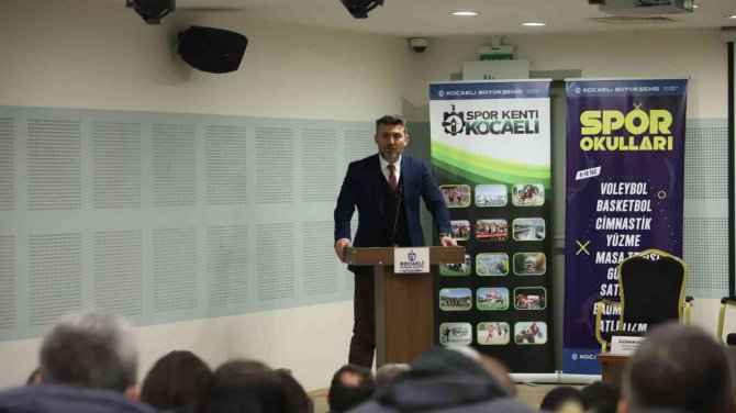 Spor Okulları Antrenörlerine Hizmet İçi Eğitim