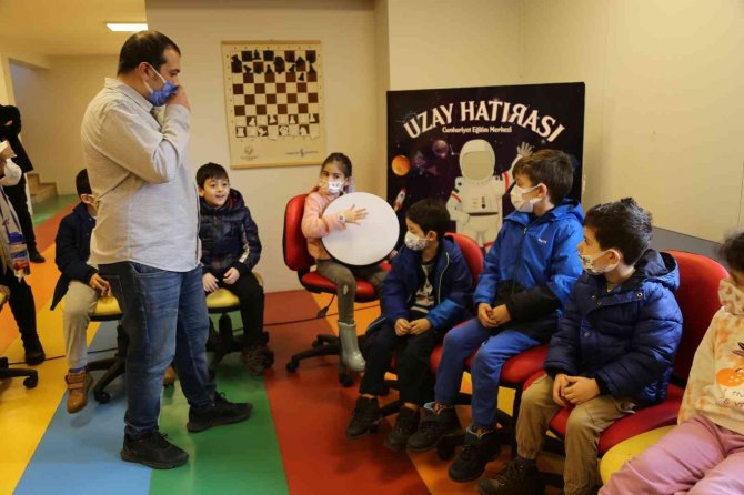 Maltepeli Çocuklar, Eğlenceli Bilim Atölyesinde Eğlenerek Öğrendiler