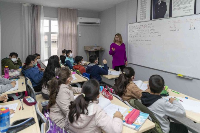 Yenice’deki Yurt Binası Yenilenerek Eğitim Merkezine Dönüştürüldü