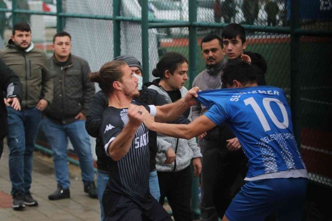 Fethiye’de Oynanan Müsabakanın Ardından Kavga Çıktı