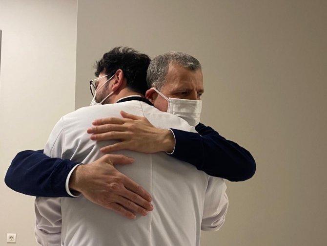 27 Yıl Boyunca Rahat Yemek Yiyemedi, Yapılan Endoskopik Tedavi İle Şifa Buldu