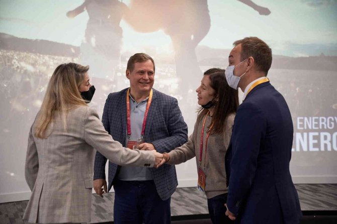 Dünya Genelinden Uzmanlar Expo 2020’de Halkın Nükleer Enerjiyi Kabulünü Tartışıyor