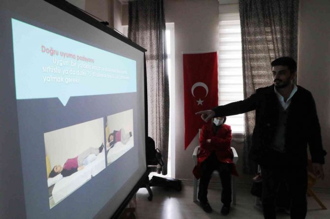 Şanlıurfa’da Kadınlara Yönelik Sağlık Semineri Verildi
