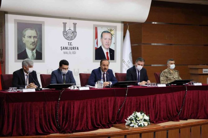 Şanlıurfa’da Öğrencilerin Başarısı İçin Okullarda Güvenliği Artırılacak