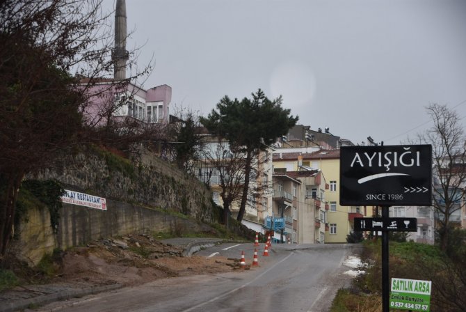 Sinop’ta Meydana Gelen Heyelanlar Korkutuyor