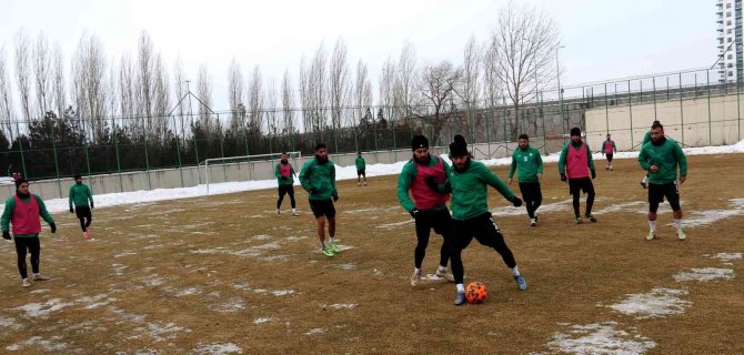 Sivas Belediyespor, Bayburt Maçına Hazırlanıyor