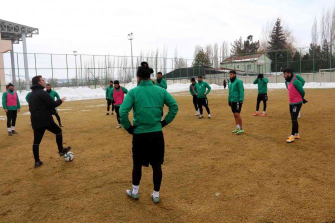 Sivas Belediyespor, Bayburt Maçına Hazırlanıyor