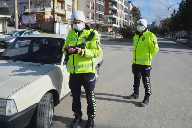 Tavşanlı’da Kış Lastiği Denetimleri Devam Ediyor