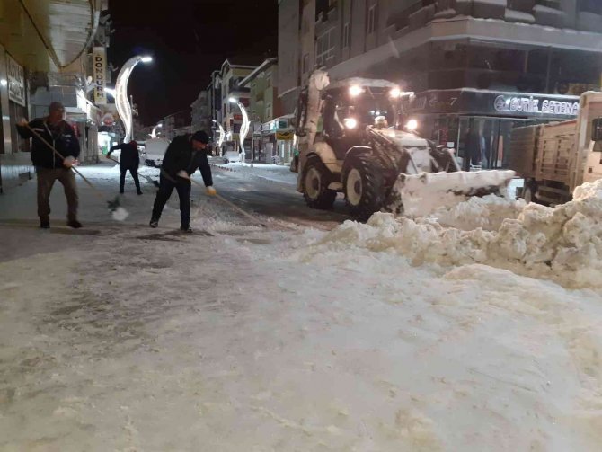 Sorgun Belediyesi Karla Mücadelede Tam Not Aldı