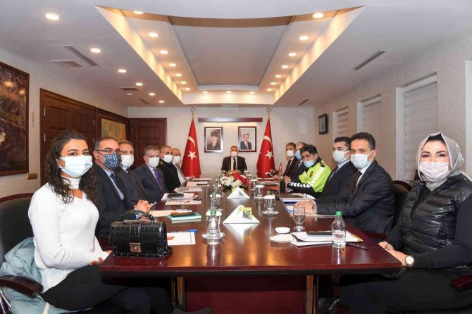 Adana’da Okul Güvenlik Toplantısı