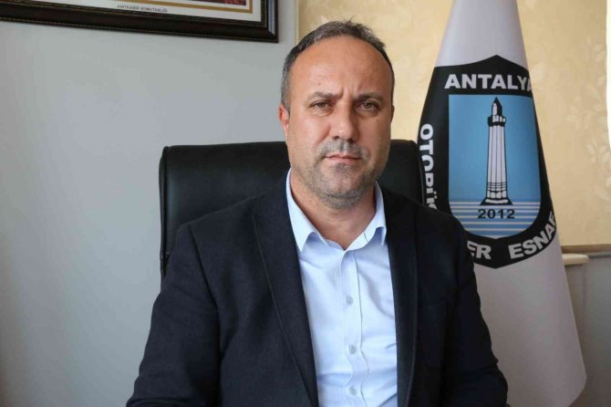 Antalya’da Otobüs Esnafı 7 Bin Tl Maaşla Eleman Bulamıyor