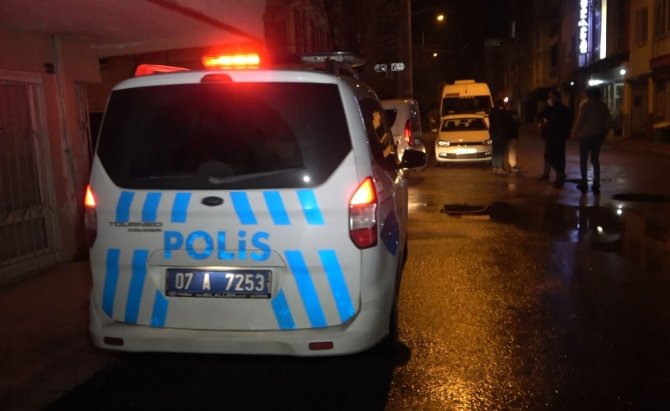 Sokakta Yürürken Silahlı Saldırıya Uğradı