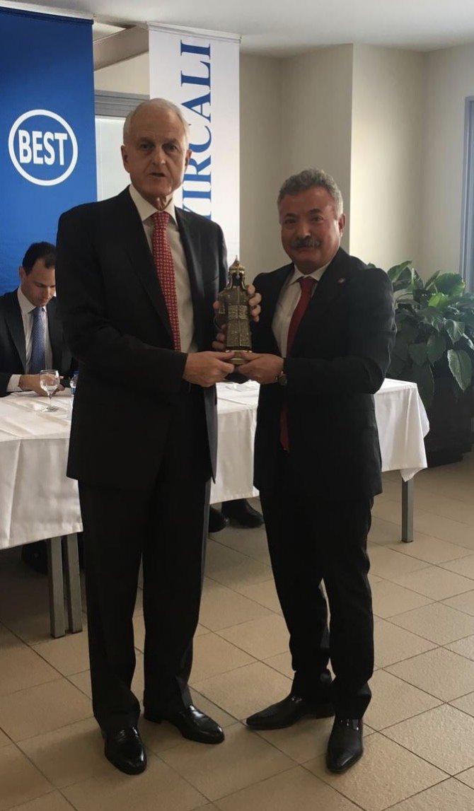 Best’te Yüzde 65 Zam İle Mutlu Son