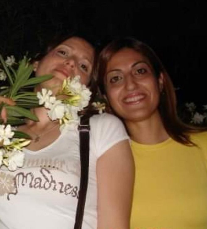 Kanserden Şüphelenen Kuzenini Doktora Götürdü, Kendisi Kanser Olduğunu Öğrendi