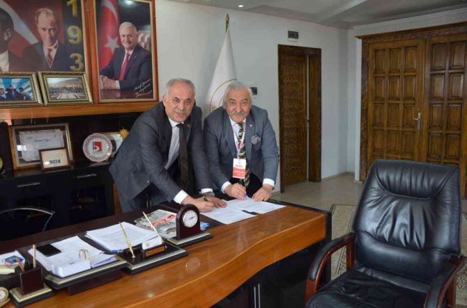 Bilecik’te ‘Eğitime Katkı Protokolü’ İmzalandı