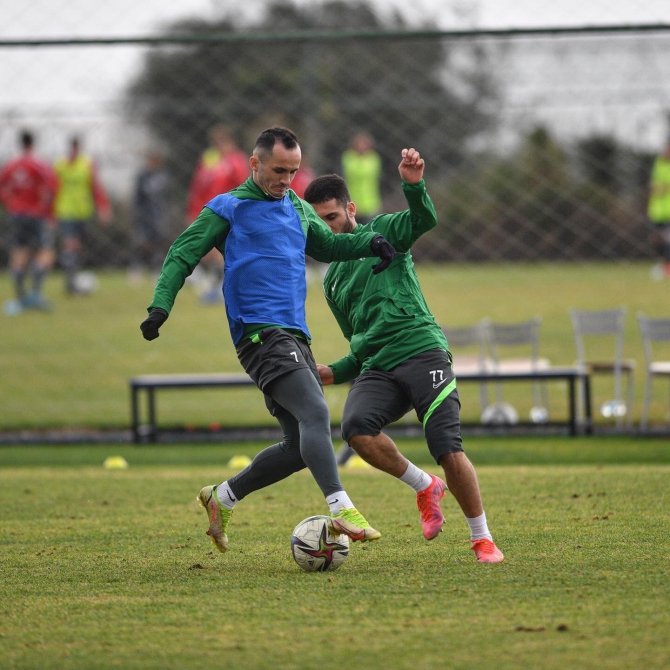 Bursaspor’un Antalya Kampı Sona Erdi