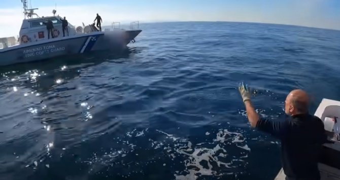 Yunan Sahil Güvenliği’ne Ders Veren Balıkçı Konuştu