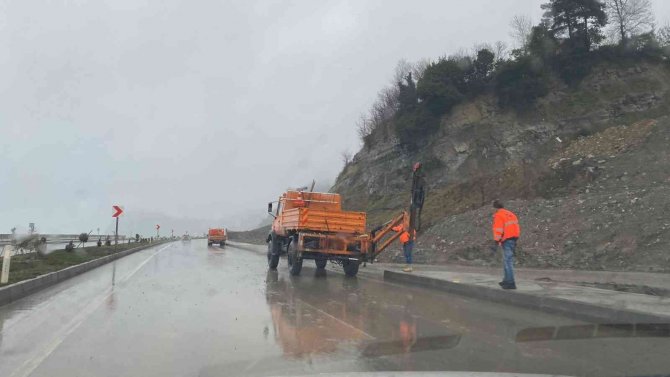 Karayolları Ekipleri Açılış Öncesi Çalışmalarını Sürdürüyor