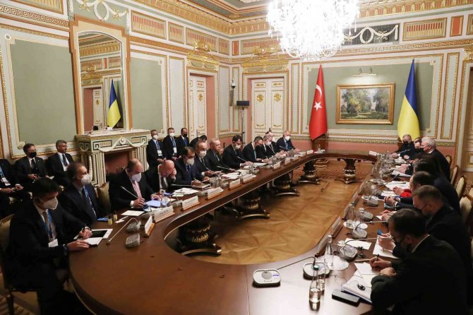 Erdoğan Ve Zelenskiy Başkanlığında Heyetlerarası Görüşme