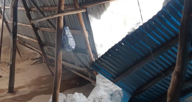 Elazığ’da Evin Çatısı Biriken Kar Nedeniyle Çöktü