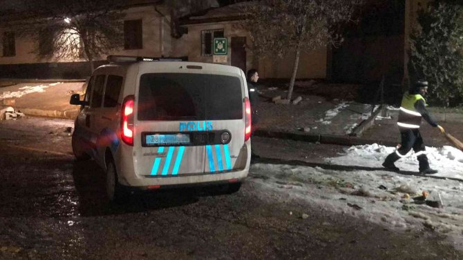 Temizlik İşçisi Uğradığı Silahlı Saldırıda Yaralandı