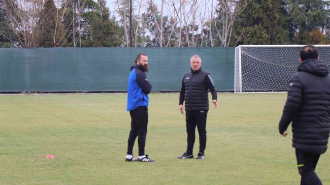 Mesut Bakkal: "Denizlispor Küllerinden Doğacak"