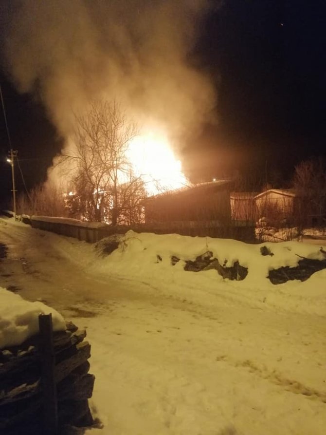 Kullanılmayan Okul, Çıkan Yangında Küle Döndü