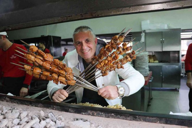 Adana’da Günlük Et Tüketimi 80 Tona Ulaştı