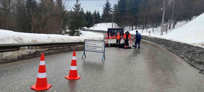 Kartepe Zirve Yolu Bakım Onarımdan Geçti