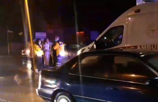 İ̇ki Otomobil Çarpıştı: 1 Yaralı